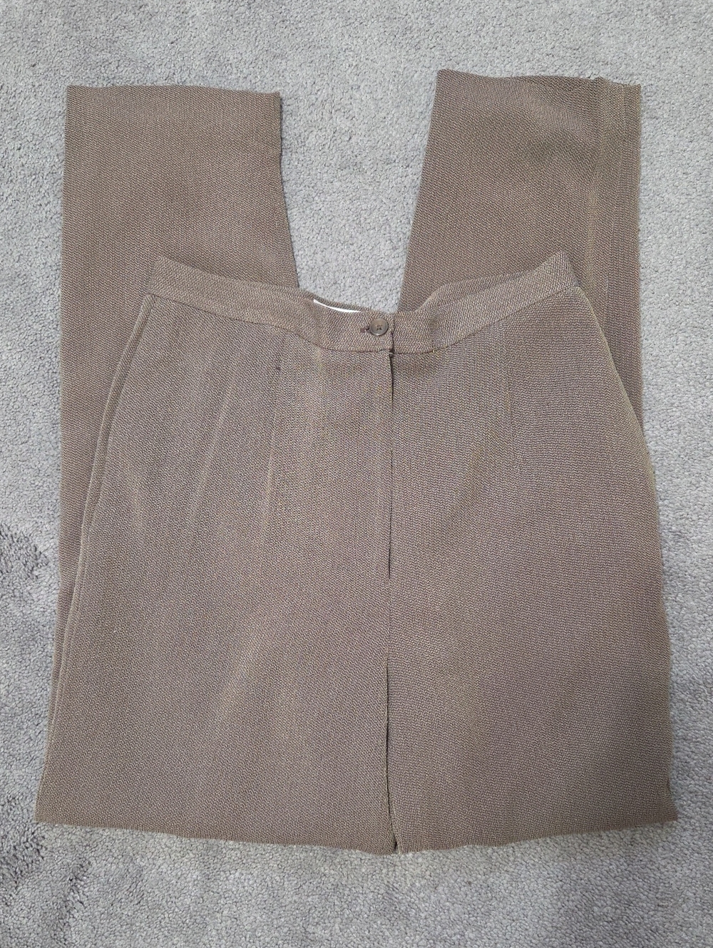 Classic Women's Straight-Leg Pants in Taupe